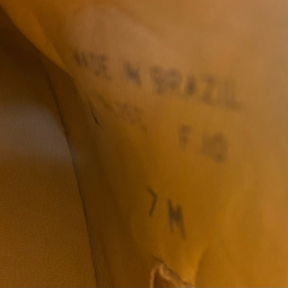 Nickels women tan colour made in Brazil slip on loafers. Size 7M. Used. - Picture 8 of 10